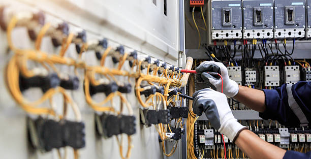 Professional Electrician technician working in Hood River, OR